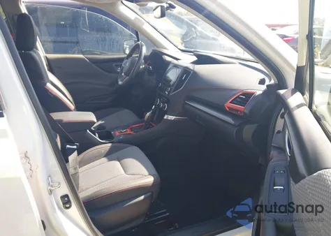 2021 Subaru Forester Sport z USA, uszkodzony, nr VIN JF2SKARC3MH466651